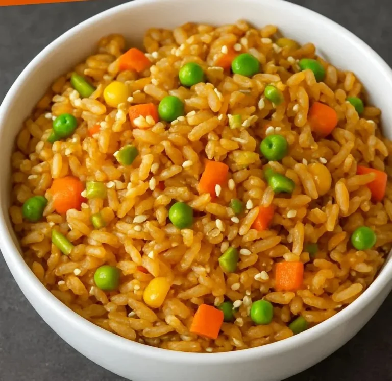 Two easy fried rice recipes cooked in 10 minutes, ready to serve.