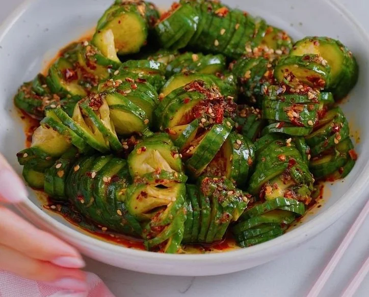 15-minute Spicy Cucumber Salad with fresh ingredients and a flavorful kick.