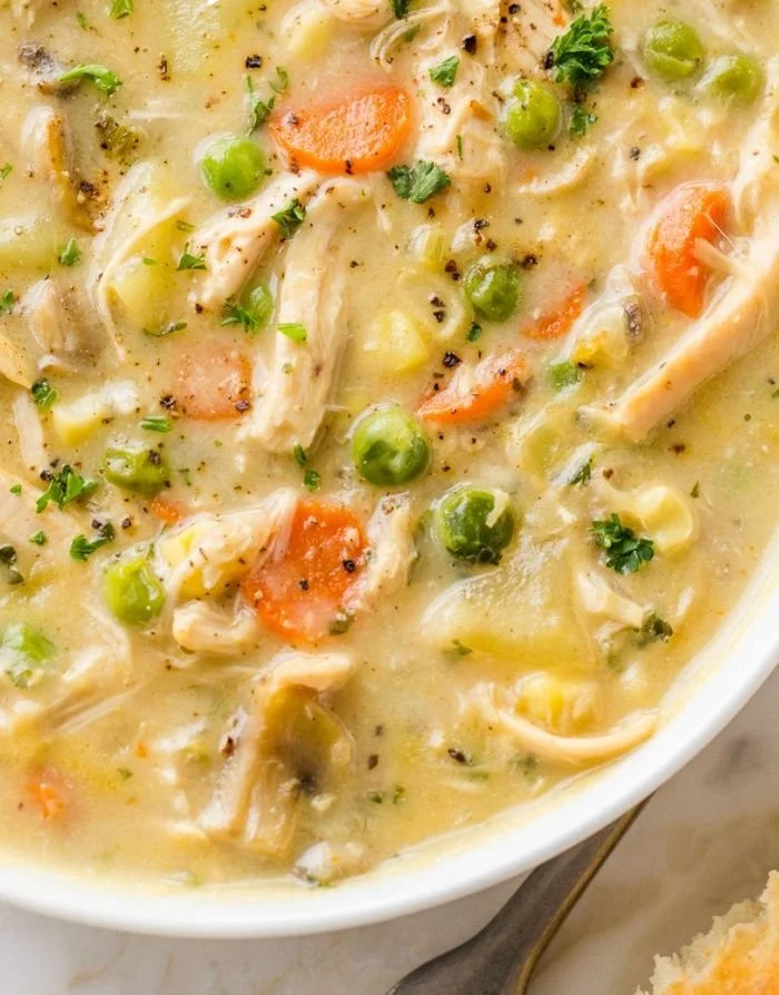 (The BEST) Chicken Pot Pie Soup Recipe