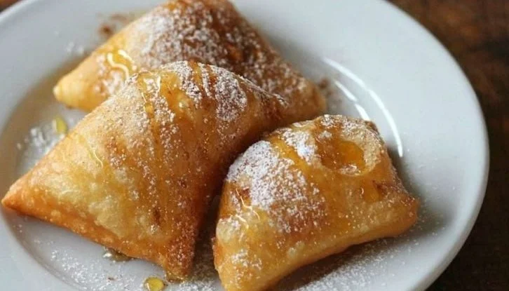 The Perfect Sopaipillas Recipe for Home Cooks - Mexico in My Kitchen