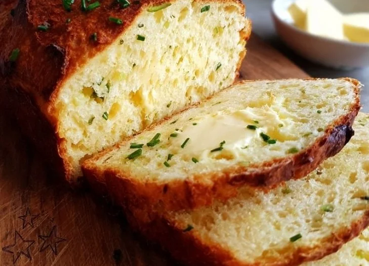Easy 2-Ingredient Cottage Cheese Bread: High-Protein & Low-Carb Recipe